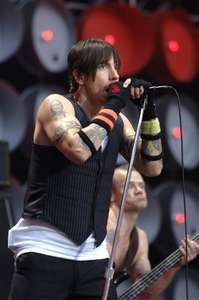 Red Hot Chilli Peppers grubundan Anthony Kiedis / Londra – İngiltere